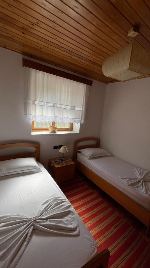 Ana Rest House Hostel Berat Extérieur photo