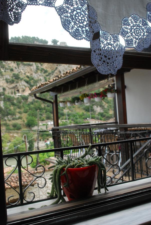 Ana Rest House Hostel Berat Extérieur photo